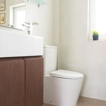 Stylish In Alfama Daire *