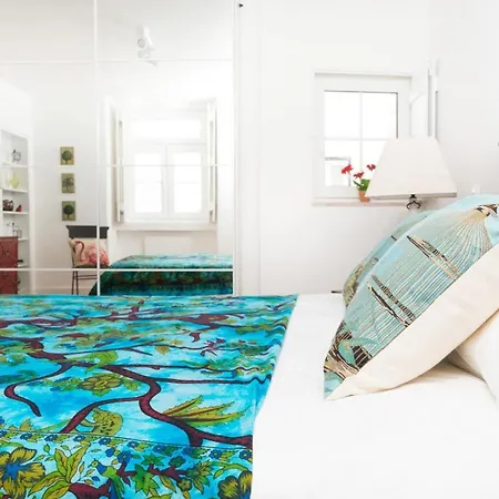 Stylish In Alfama Apartment *