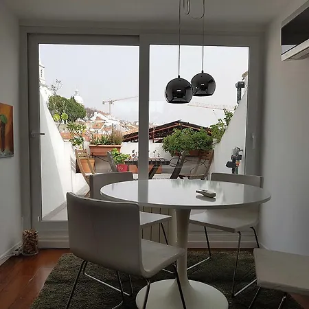 Апартаменты Stylish In Alfama W/ Heating *
